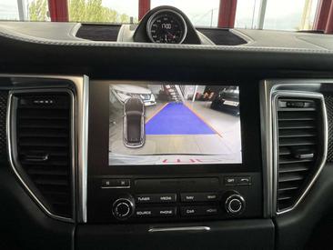 Porsche Macan GTS — photo 19