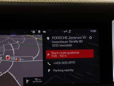 Porsche Macan Base — photo 50