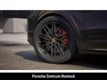 Porsche Cayenne III GTS — photo 10