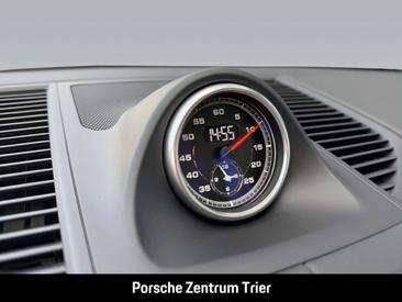 Porsche Macan GTS — photo 23