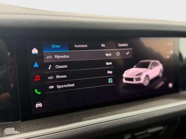 Porsche Cayenne III E-Hybrid — photo 10