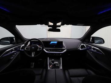 BMW XM 50e 2025 Vert — photo 7