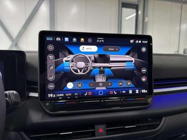 Volkswagen T-Roc 1.5 ETSI 150 — photo 20