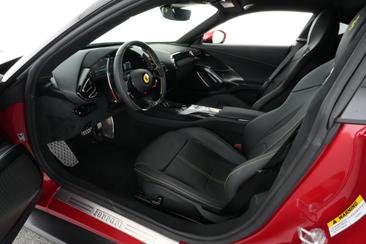 Ferrari 12 Cilindri 2025 Rouge — photo 5