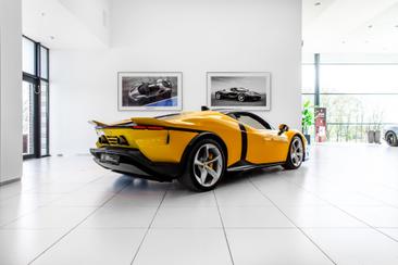 Ferrari 849 Testarossa 2026 Jaune — photo 3