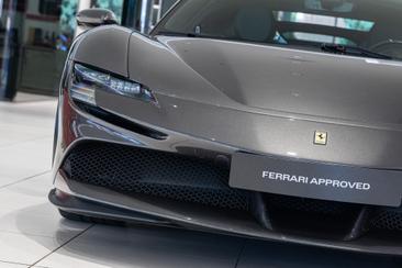 Ferrari SF90 Stradale 2021 Gris — photo 17