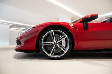 Ferrari 296 GTS 2025 Rouge — photo 9