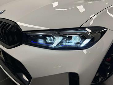 BMW Série 3 Berline 330i XDrive 2026 Blanc — photo 7