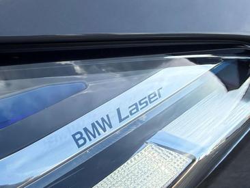 BMW Série 5 530e 2021 Gris — photo 16