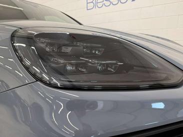 Porsche Cayenne III GTS 2025 Gris — photo 9