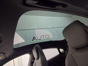 Porsche Taycan Base 2023 Noir — photo 17