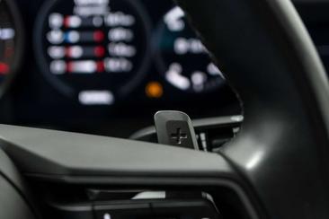 Porsche 911 Carrera 2023 Vert — photo 35