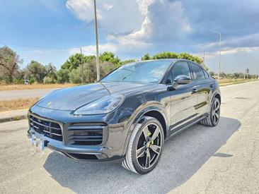Porsche Cayenne III E-Hybrid 2022 Noir — photo 2