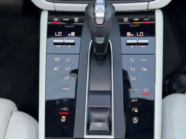 Porsche Macan S 2022 Gris — photo 27