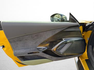 Ferrari 12 Cilindri 2025 Jaune — photo 7