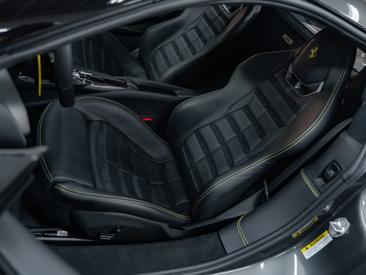 Ferrari 296 GTB 2024 Gris — photo 6