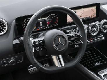 Mercedes GLA 200 2026 Noir — photo 12