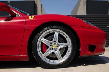 Ferrari 360 Spider 2002 Rouge — photo 3