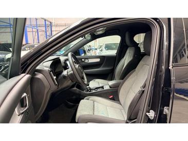 Volvo XC40 B3 2025 Noir — photo 48