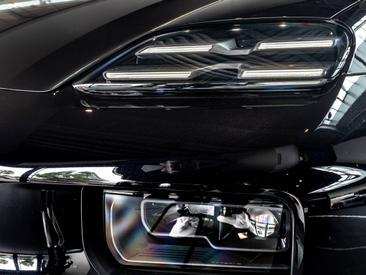 Porsche Macan Electric 2025 Noir — photo 26
