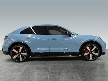 Porsche Macan GTS Electric 2026 Bleu — photo 5