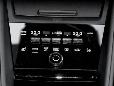 Porsche Macan Electric 2026 Noir — photo 19
