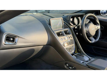 Aston Martin DB11 V8 2021 Noir — photo 26