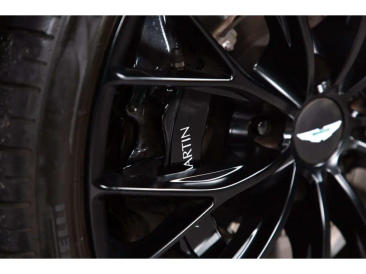 Aston Martin DB11 V8 2023 Vert — photo 34