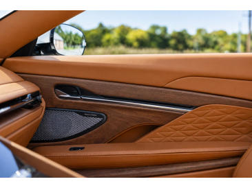 Aston Martin DB12 V8 2024 Argent — photo 24