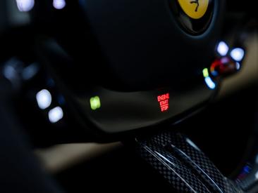 Ferrari 296 GTB 2025 Bleu — photo 10