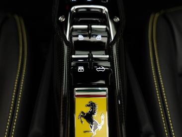 Ferrari 296 GTS 2024 Gris — photo 30