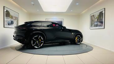 Ferrari Purosangue 2026 Noir — photo 3
