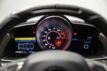 Ferrari 458 Speciale 2014 Rouge — photo 13