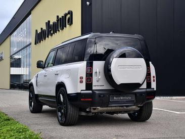 Land Rover Defender 110 P300e 2026 Gris — photo 3