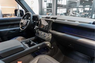 Land Rover Defender 110 P300e 2026 Gris — photo 8