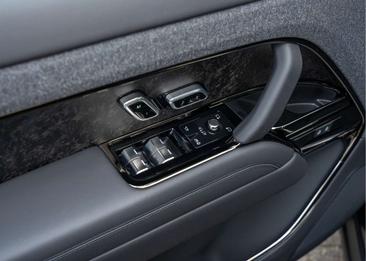 Land Rover Range Rover Sport P550e 2026 Noir — photo 16
