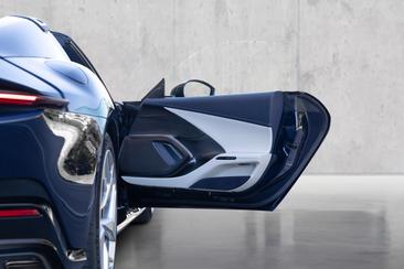 Ferrari 12Cilindri Spider 2025 — photo 11