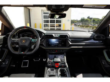 Lamborghini Urus SE 2025 Jaune — photo 6