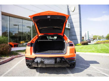 Lamborghini Urus SE 2026 Orange — photo 39