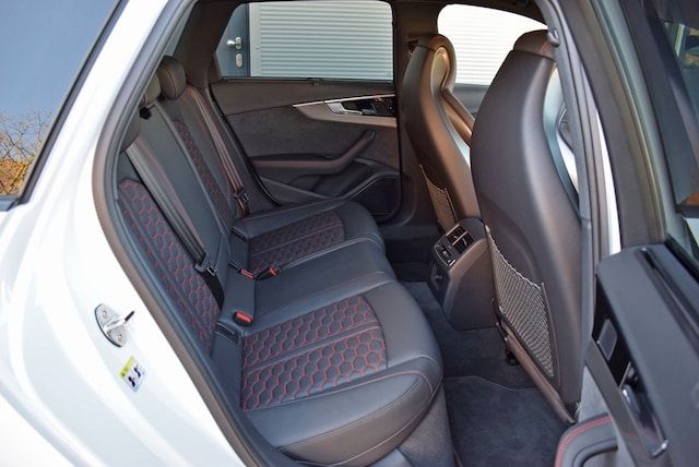 Audi RS4 Avant TFSI Quattro Tiptronic - 2024 - Joinsteer - #6