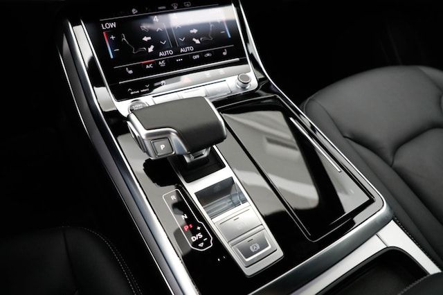Audi Q7 SUV TFSI E S Line 55 TFSI E Quattro Tiptronic - 2024 - Joinsteer - #26