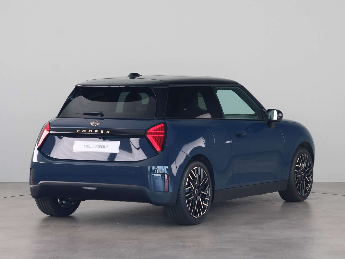 Mini Cooper Favoured Electric - 2025 - Joinsteer - #4