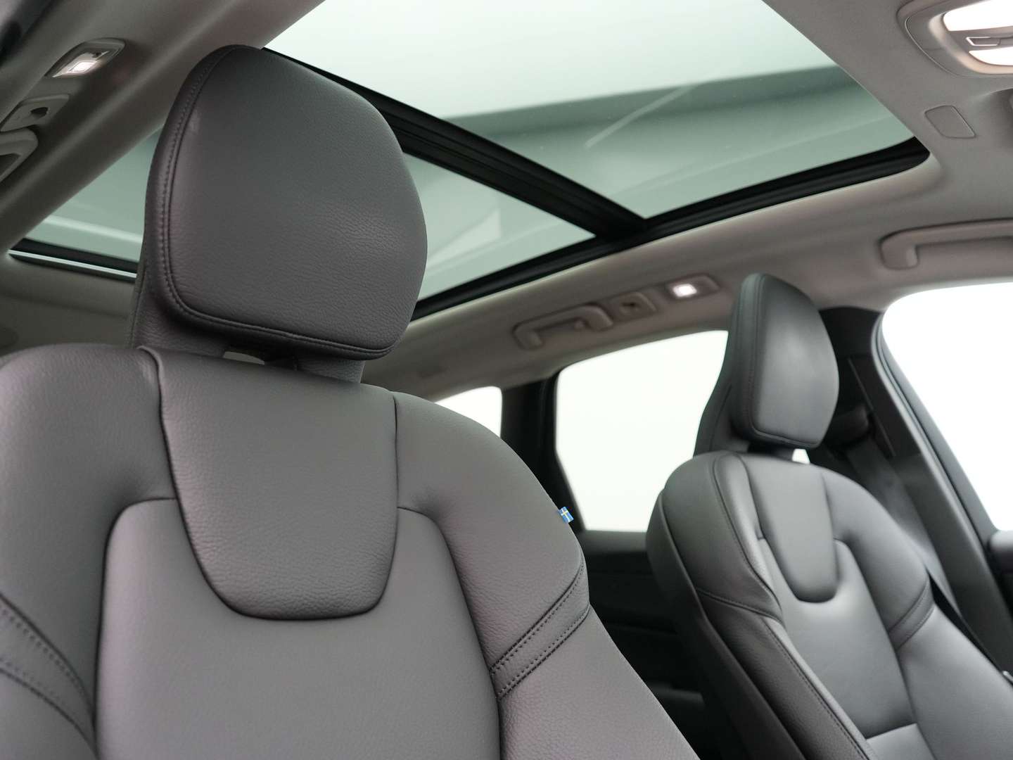 Volvo XC60 T6 Recharge Plus - 2023 - Joinsteer - #4