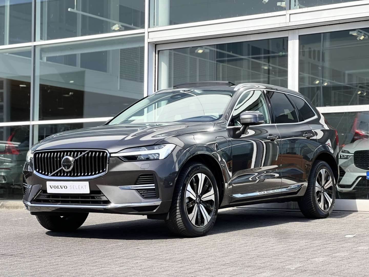 Volvo XC60 T6 PLUS - 2023 - Joinsteer - #1