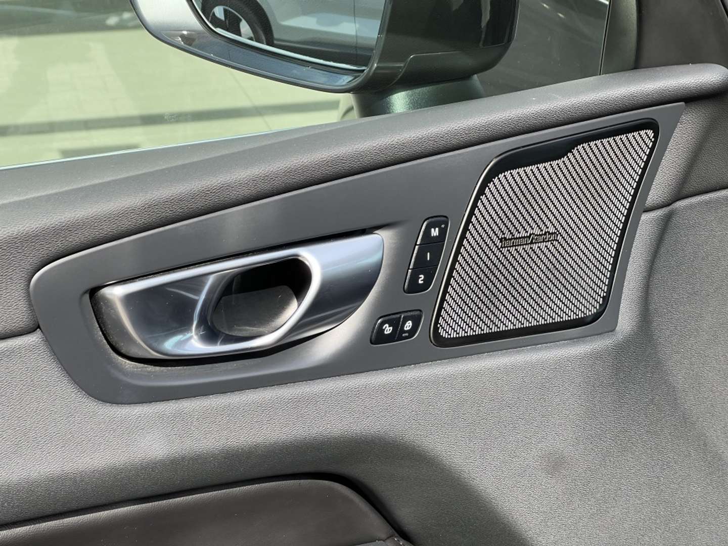 Volvo XC60 T6 PLUS - 2023 - Joinsteer - #10