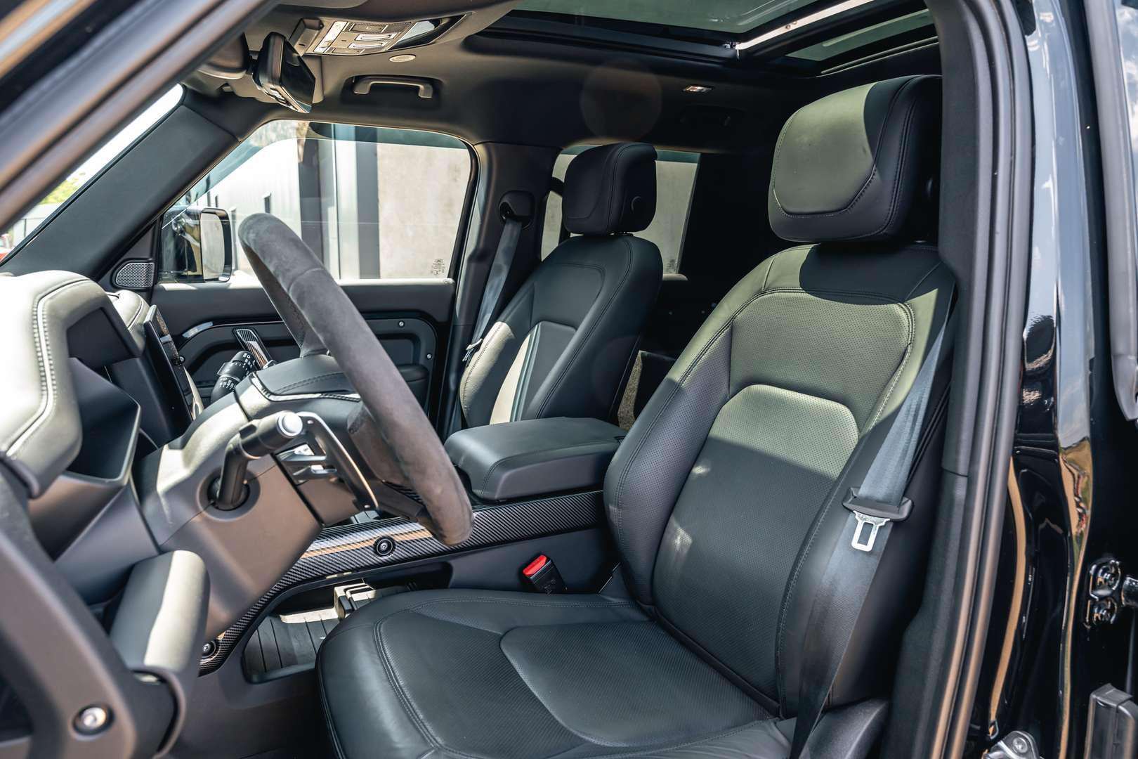 Land Rover Defender 110 Prestige P525 - 2023 - Joinsteer - #21