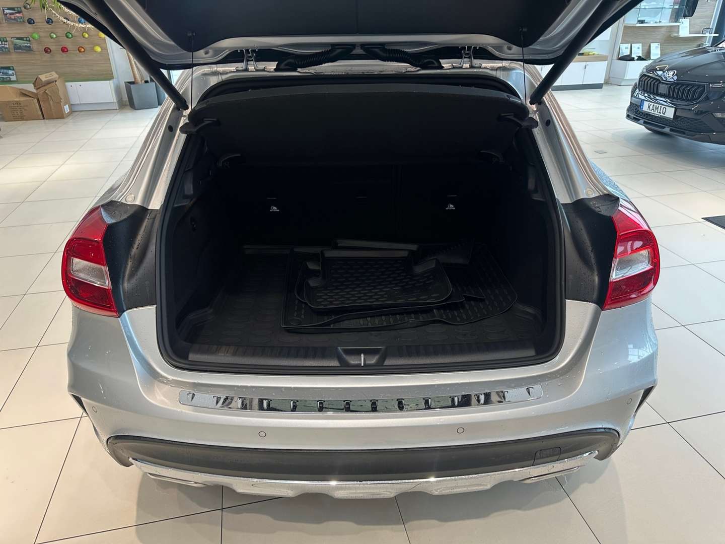 Mercedes GLA 200 AMG Line - 2019 - Joinsteer - #10