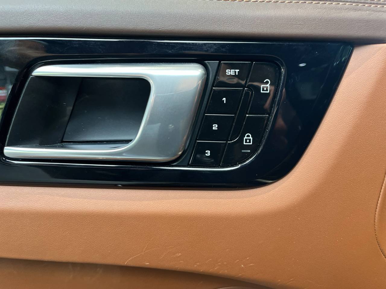 Porsche Cayenne III E-Hybrid - 2021 - Joinsteer - #37