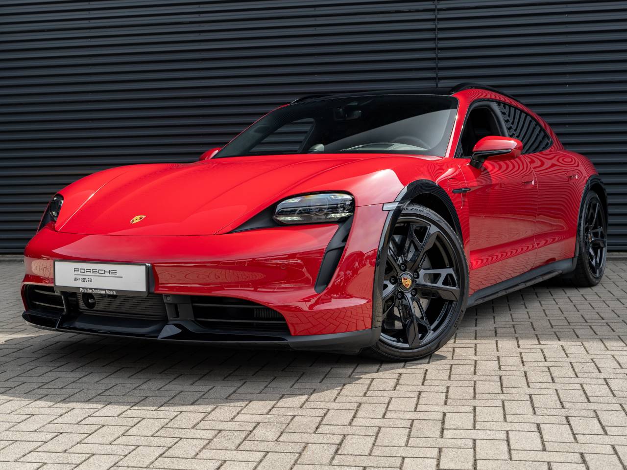 Porsche Taycan Turbo S Cross Turismo - 2021 - Joinsteer - #1