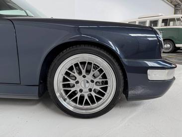 Porsche 964 Carrera 2 Cabriolet — photo 14